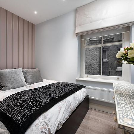 Beaufort Mansions , Chelsea London Exterior photo